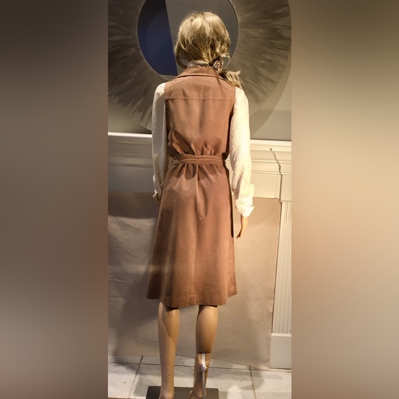 MCM front zip jumper-brown ultrasuede midi shift. 1970 retro/mod/hip. Size 8 EUC - Picture 4 of 12